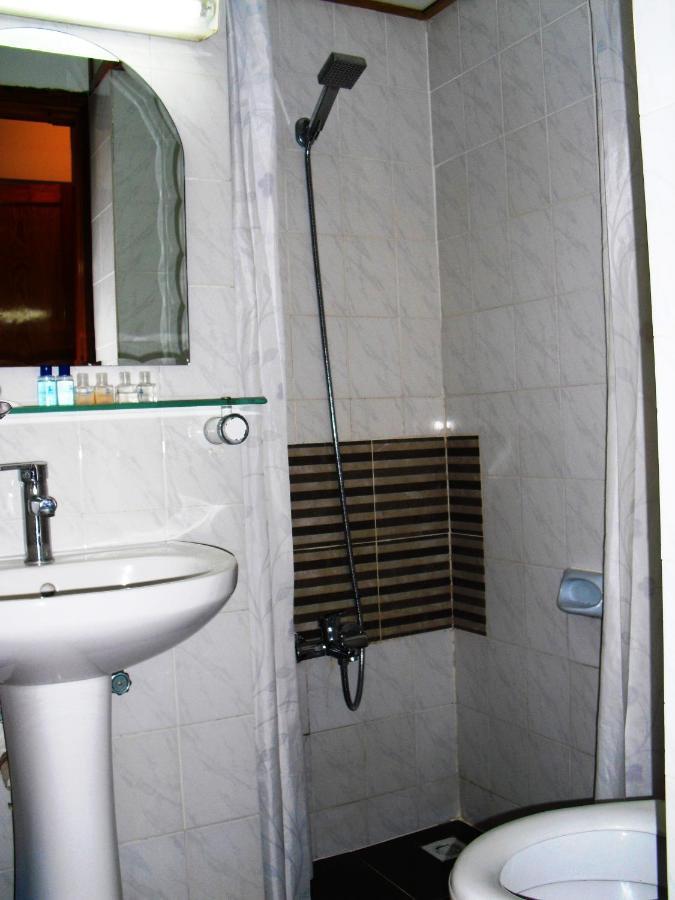 Kerman Hotel Cesme Bagian luar foto